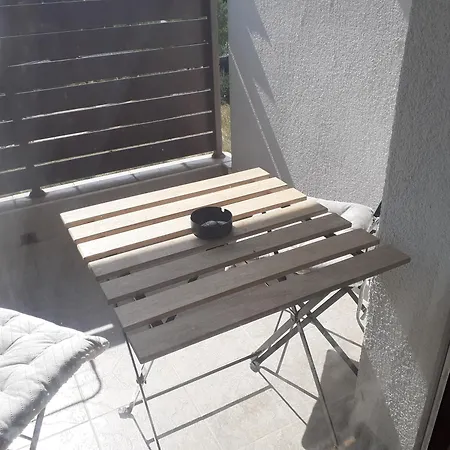 Elza Apartament